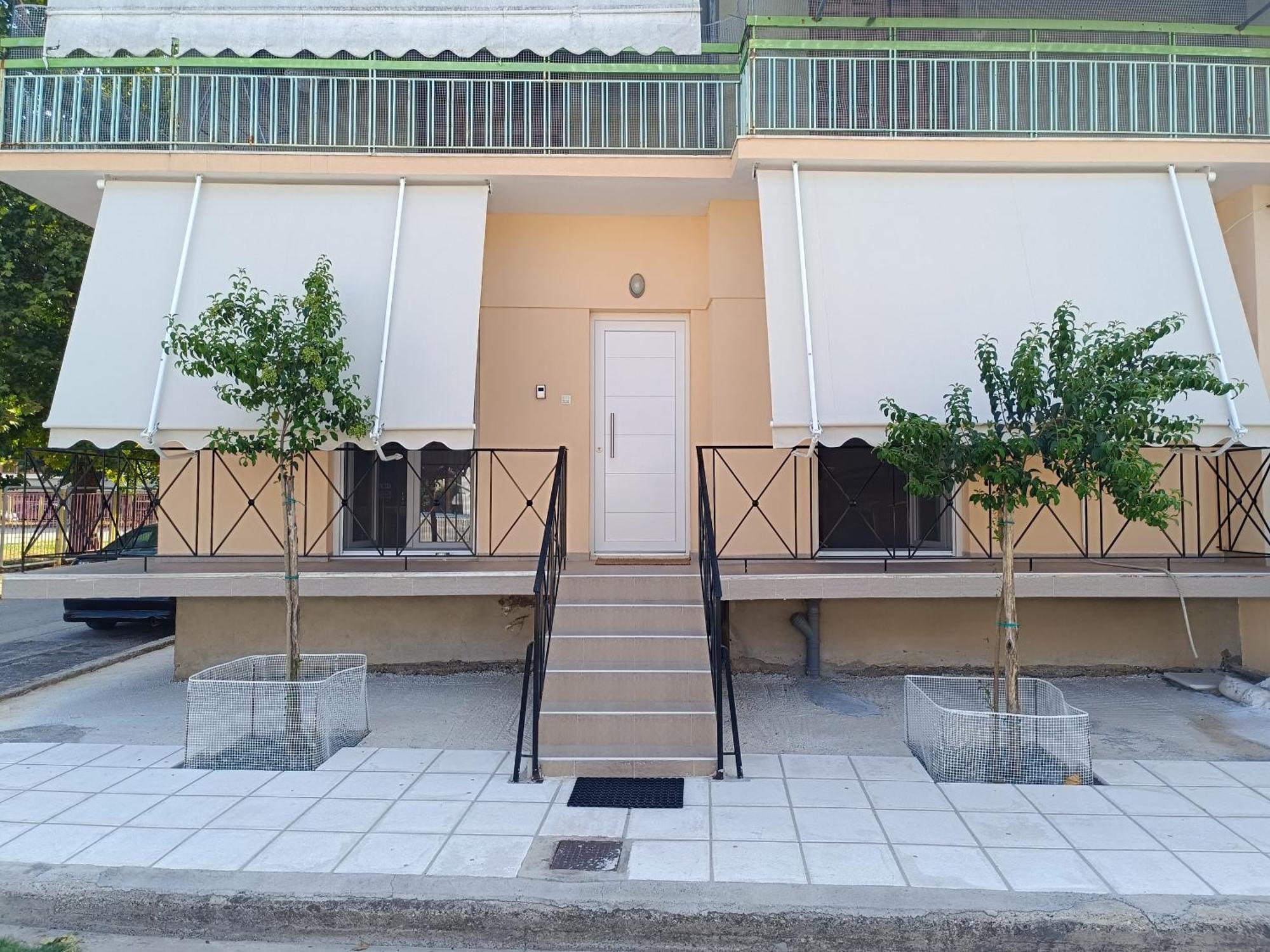 Panos House - High Luxury Apartment Трикала Екстер'єр фото