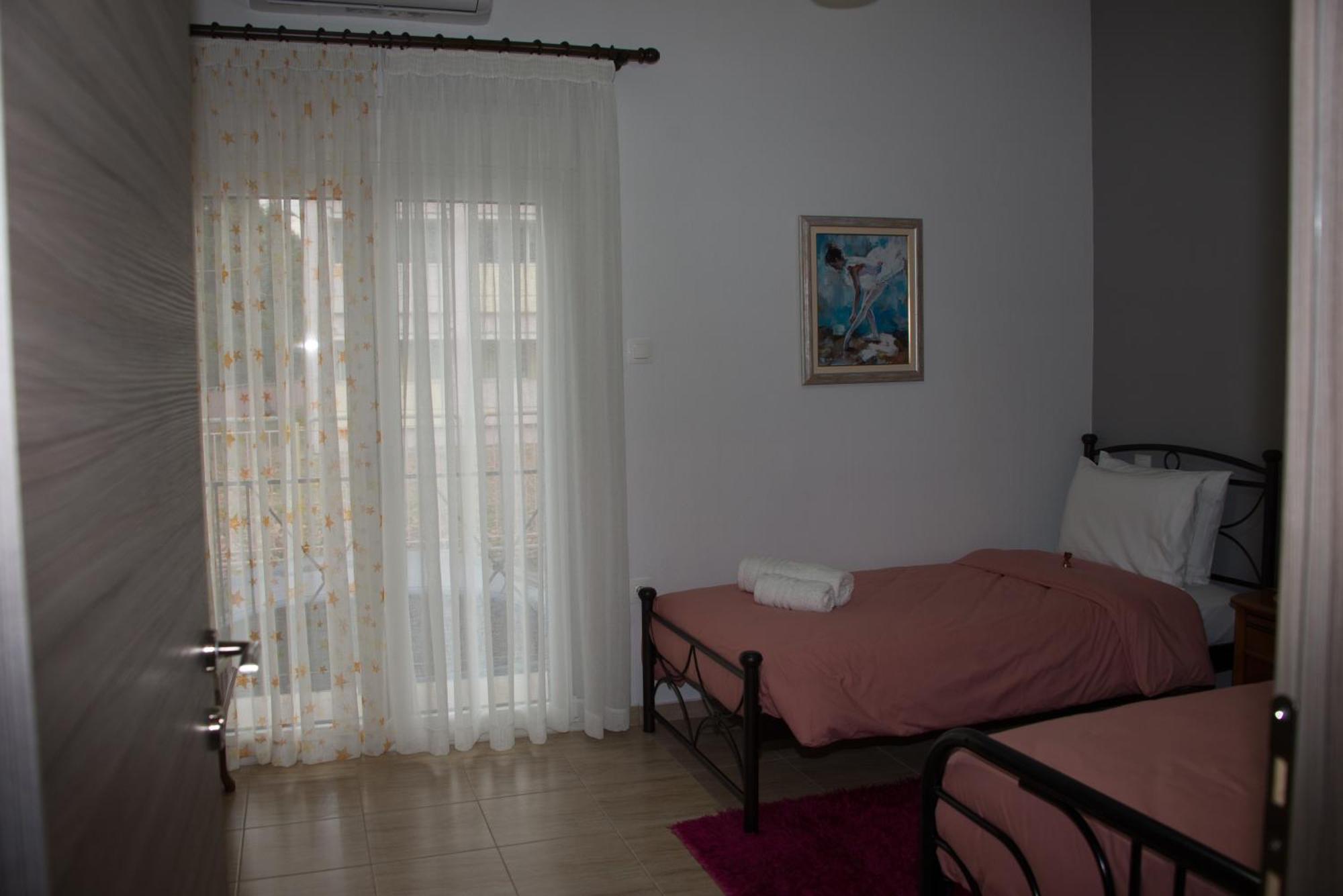 Panos House - High Luxury Apartment Трикала Екстер'єр фото
